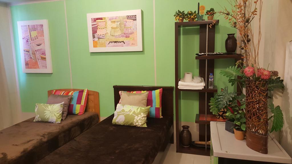 מנילה One Palm Tree Villas By Mary מראה חיצוני תמונה